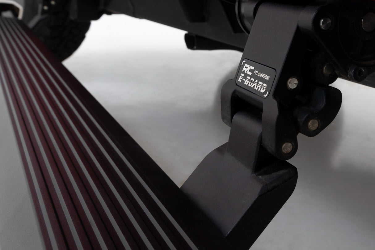 Running boards for Wrangler JL by Rough Country