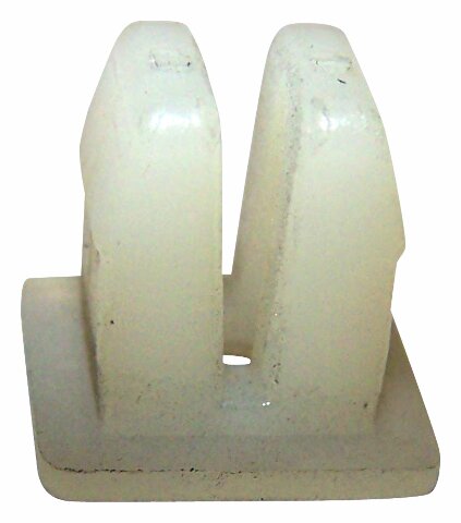 Jeep Plastic Black Retainer J4000141