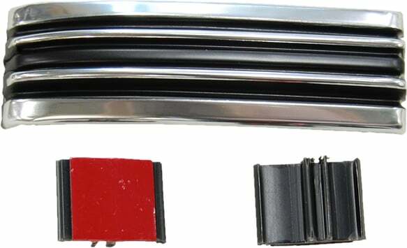 Fits 1969-1972 Chevrolet Trucks; Cab Upper Molding-Black-Right M0018R-69