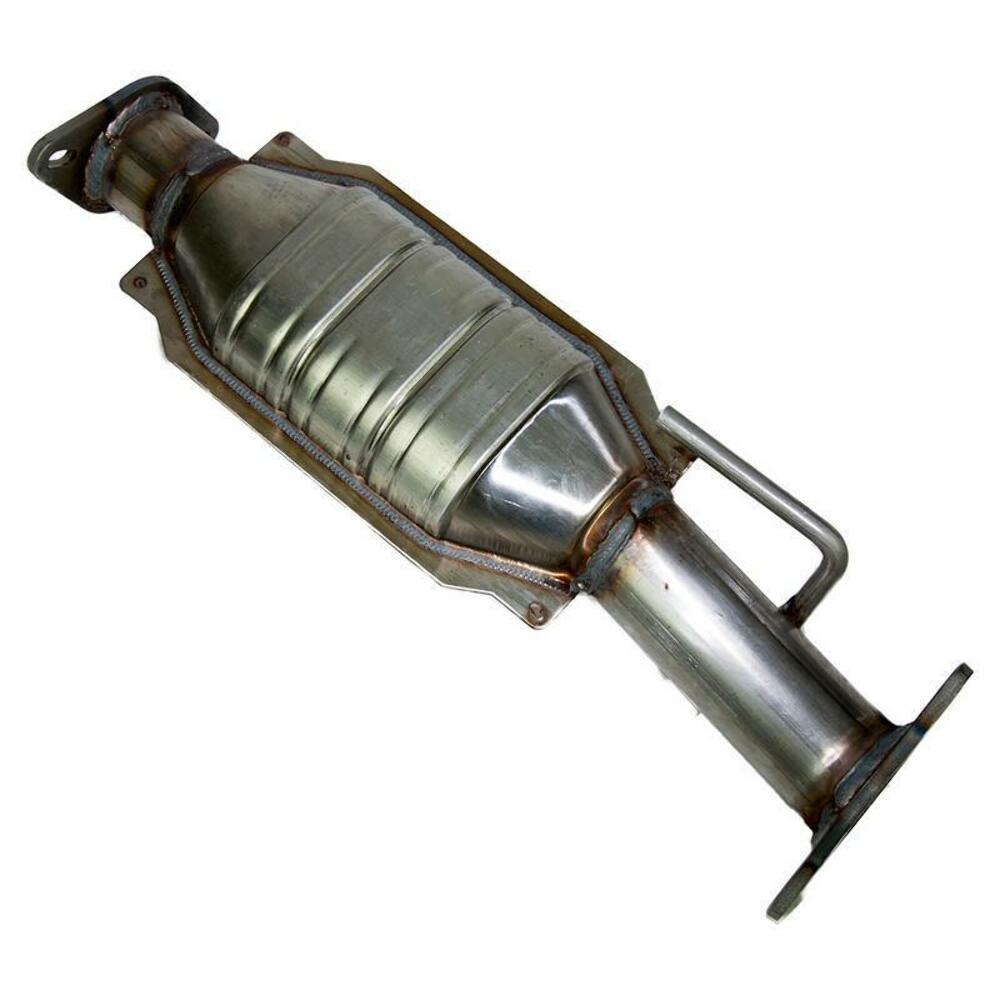 direct-fit catalytic converter fits 2009-2017 Acadi a 3.6L and 2009-2016 GMC Acadia 3.6L V6 rear front Federal EPA with gaskets 7715014 Schultz