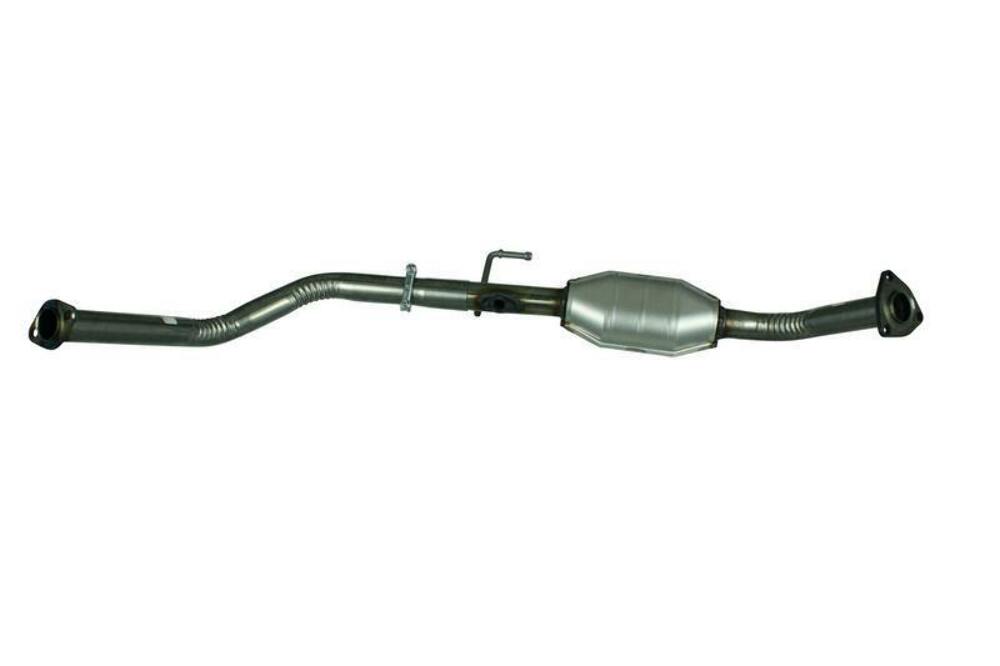 direct-fit catalytic converter fits 2001-2004 Toyota Sequoia 4.7L and 2001-2004 Toyota Sequoia 4.7L V8 rear front Federal EPA with gaskets 7716019 Schultz