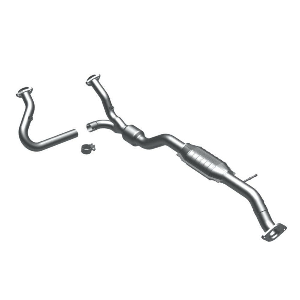 MagnaFlow direct-fit catalytic converter fits 2000-2005 Chevrolet Blazer, 2001-2004 Chevrolet GM S10, and additional vehicles and 2000-2005 GM Blazer 4WD 4.3L stainless steel CARB 