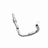 MagnaFlow direct-fit catalytic converter fits 2002 Chevrolet Silverado 2500 HD and 2002 GMC Sierra 2500 HD and 2001-2002 2500HD driver side 8.1L driver side stainless steel CARB co