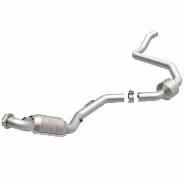MagnaFlow direct-fit catalytic converter fits 2001-2003 Merc ML55 driver side 5.5L driver side stainless steel CARB compliant 447263