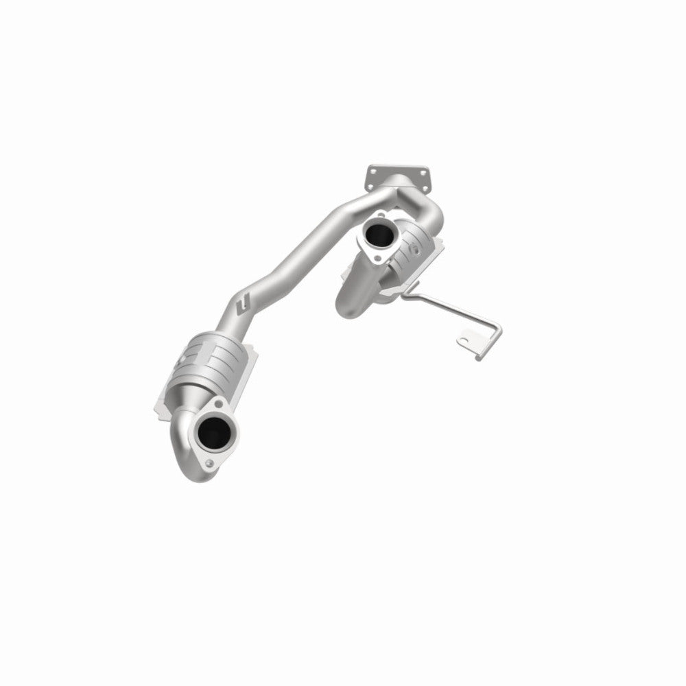 MagnaFlow direct-fit catalytic converter fits 2001-2003 Ford Windstar 3.8L and 2001-2003 Windstar 3.8 3.8 inch inlet/outlet stainless steel CARB compliant OBDII 49624