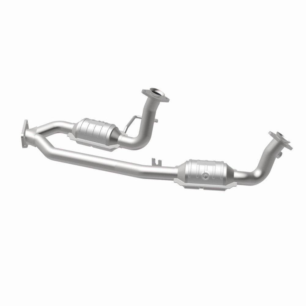 MagnaFlow direct-fit catalytic converter fits 2001-2003 Ford Windstar 3.8L and 2001-2003 Windstar 3.8 3.8 inch inlet/outlet stainless steel CARB compliant OBDII 49624