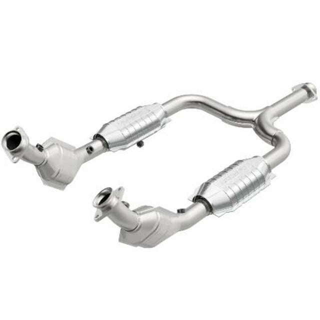 MagnaFlow direct-fit catalytic converter for 2001-2004 Ford Mustang 3.8L stainless steel CARB compliant 454007