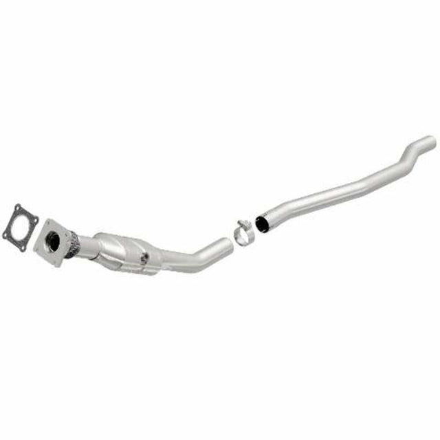 MagnaFlow direct-fit catalytic converter fits 2001-2004 Chrysler Town and 2005-2007 Country, Dodge Caravan, and more, this stainless steel CARB compliant OBDII 51789