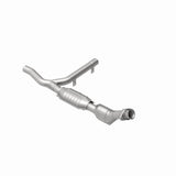 MagnaFlow direct-fit catalytic converter for 2001-2003 Ford F-150 4.2L stainless steel CARB compliant OBDII 51301