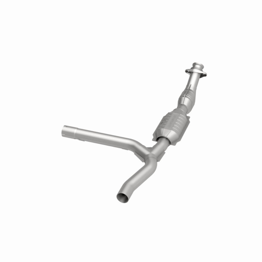 MagnaFlow direct-fit catalytic converter for 2001-2003 Ford F-150 4.2L stainless steel CARB compliant OBDII 51301