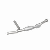 MagnaFlow direct-fit catalytic converter fits 2001 Ford Expedition 4.6L and 2001 Ford F-150 4.6L stainless steel CARB compliant 447122