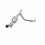 MagnaFlow direct-fit catalytic converter fits 2001 Ford F-150, 2001 Ford Expedition, and additional vehicles. Hardware is included to eliminate the hassle of working with corroded 