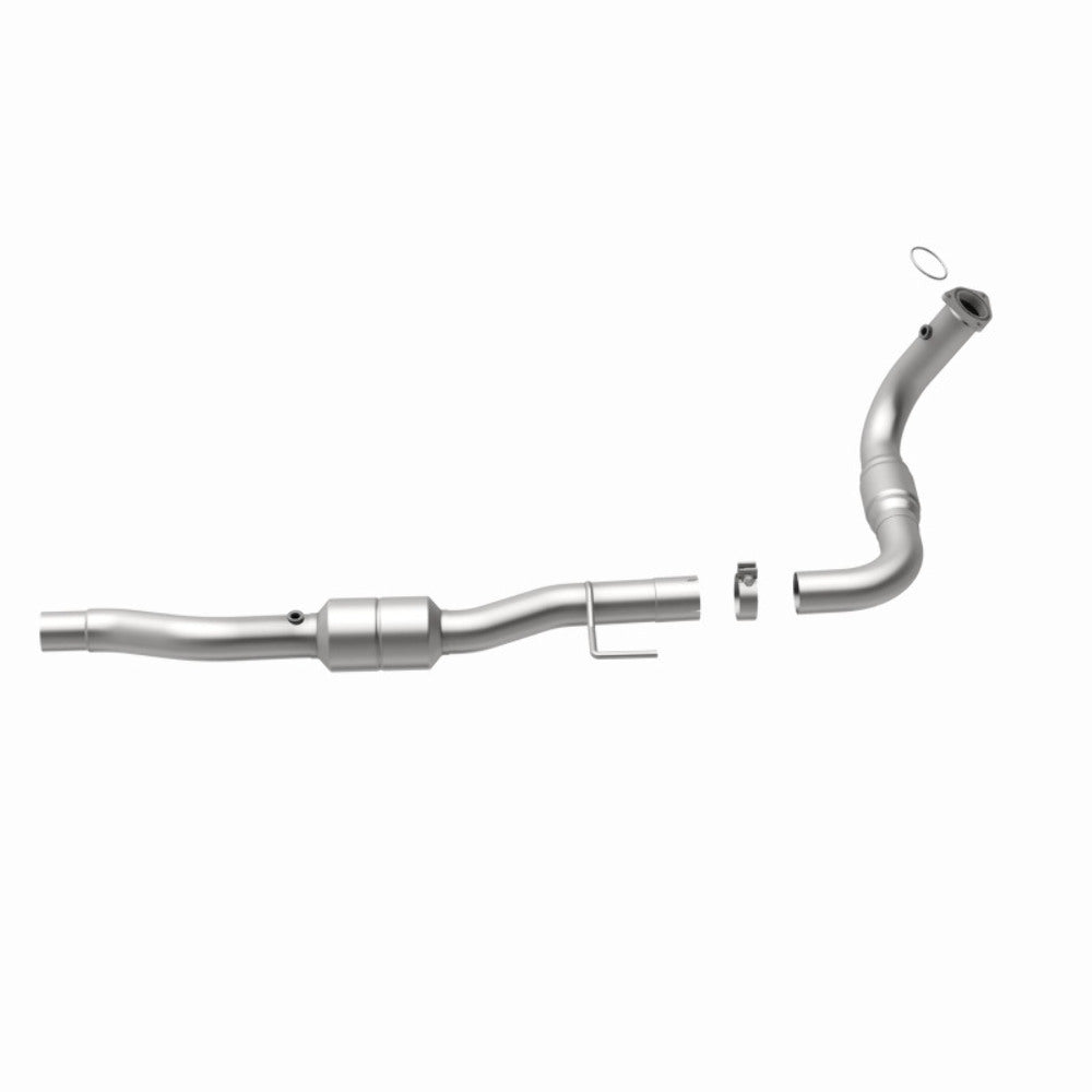 MagnaFlow direct-fit catalytic converter fits 2001-2003 Chevrolet Suburban 2500, 2002-2003 Chevrolet Avalanche 2500, and additional vehicles and 2002-2003 Avalanche driver side 8.1