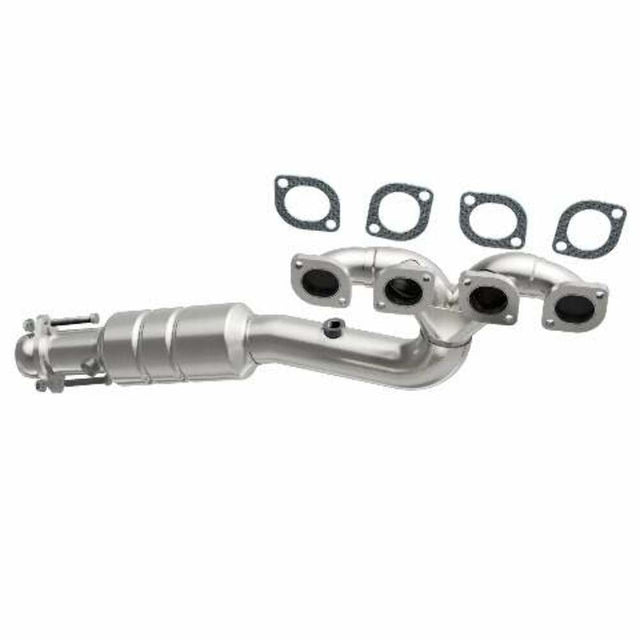 MagnaFlow direct-fit catalytic converter for 2002-2003 BMW 4.4L driver side stainless steel Federal EPA compliant OBDII 24192
