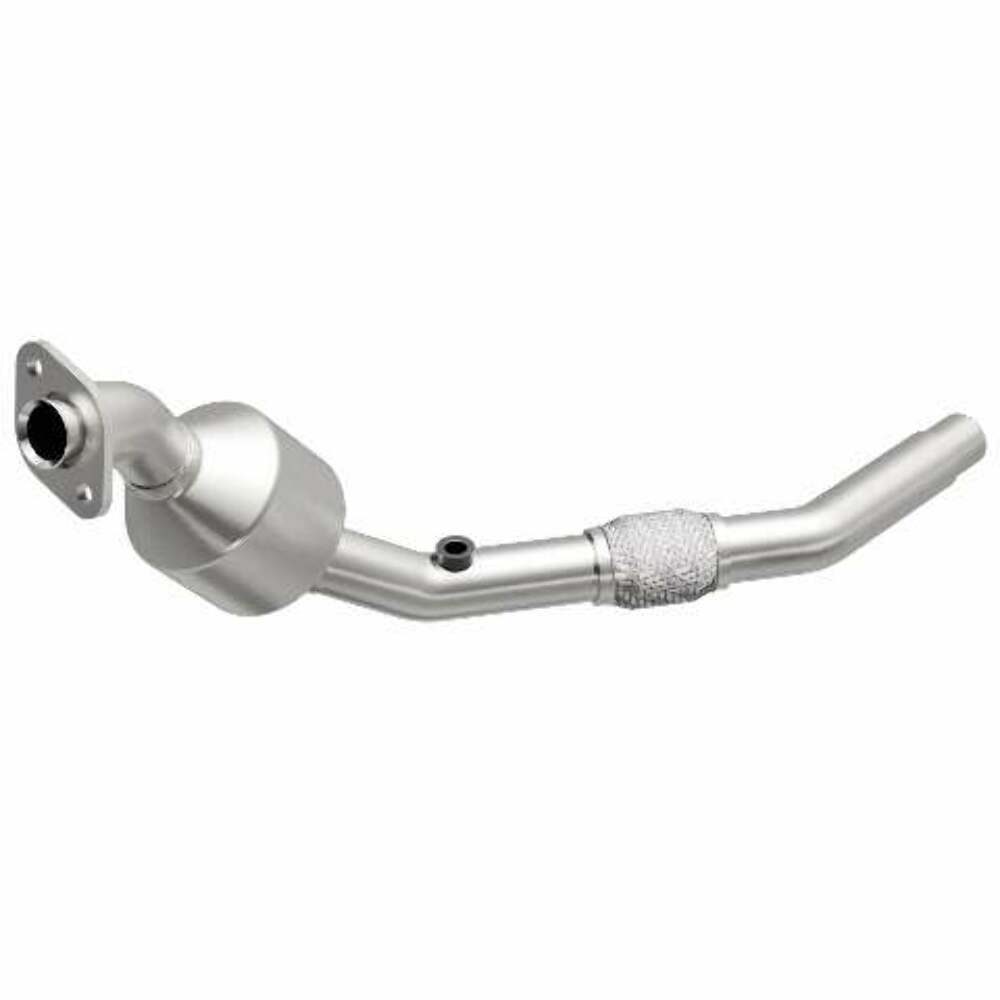 MagnaFlow direct-fit catalytic converter fits 2002-2003 Freelander 2.5L stainless steel CARB compliant OBDII 51877