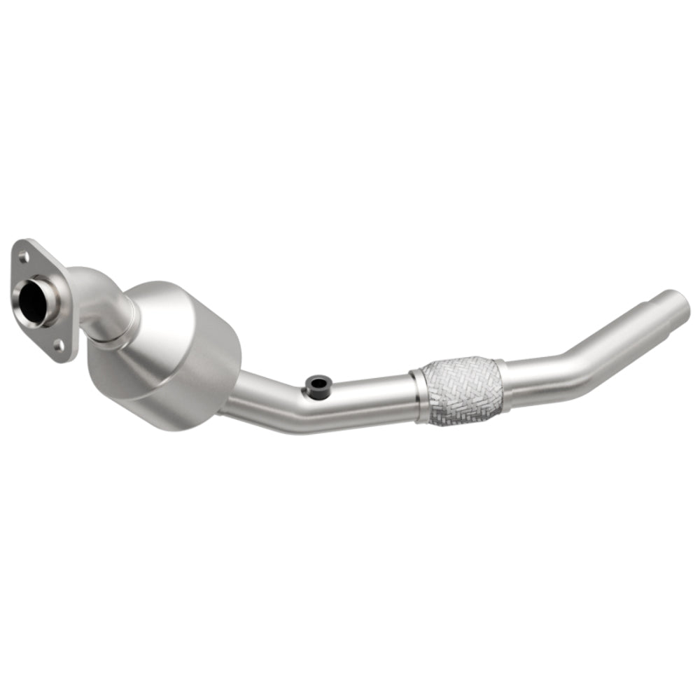 MagnaFlow direct-fit catalytic converter fits 2002-2003 Freelander 2.5L stainless steel CARB compliant OBDII 51877