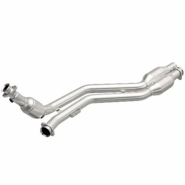 MagnaFlow direct-fit catalytic converter fits 2002-2003 Mercedes-Benz CLK430 4.3L and 2002-2003 Merc CLK430 4.3L passenger side 4.3L passenger side stainless steel CARB compliant 4