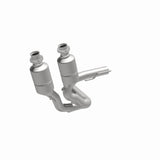 MagnaFlow direct-fit catalytic converter for 1999-2004 Jeep Cherokee stainless steel Federal EPA compliant OBDII 24507