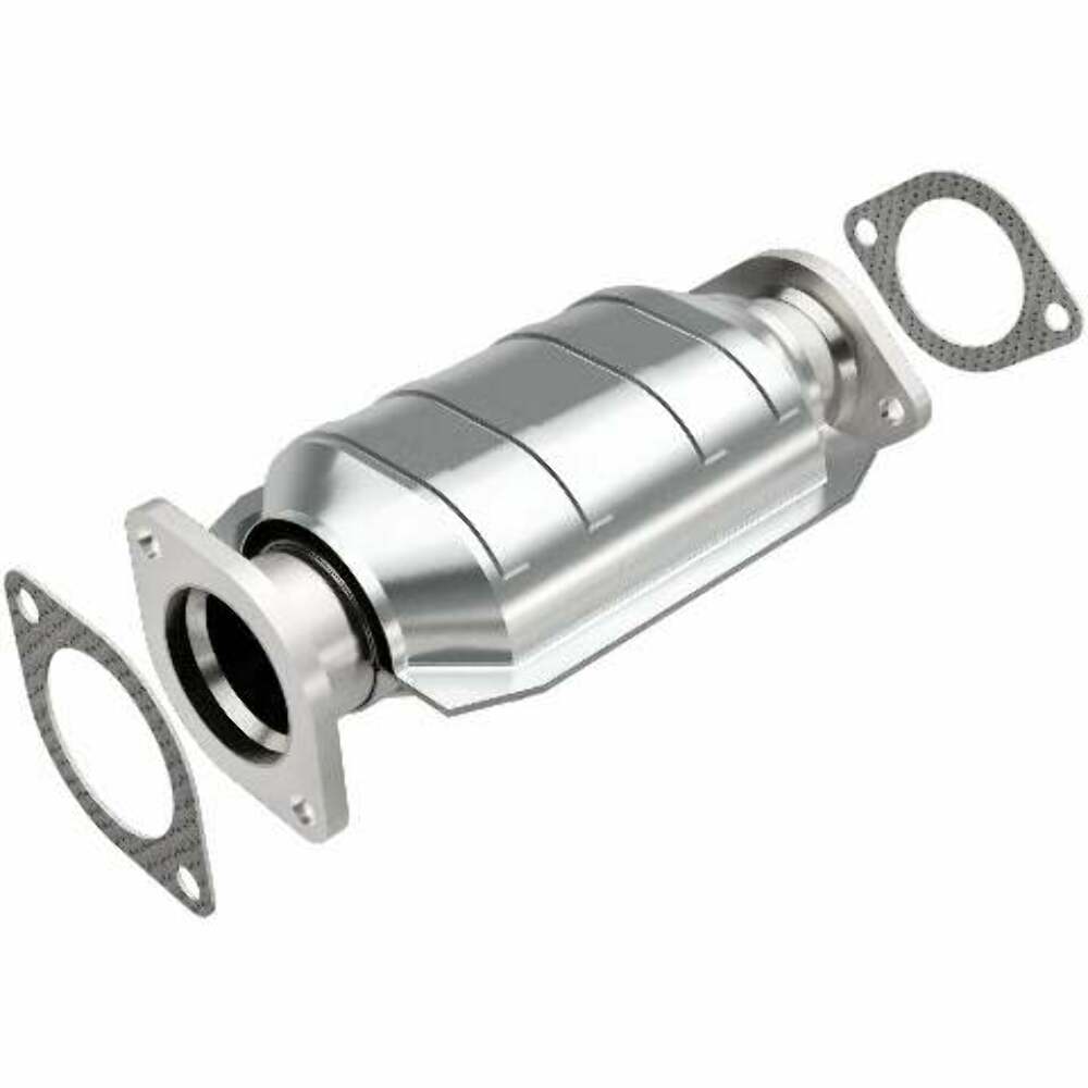 MagnaFlow direct-fit catalytic converter for 2002-2004 Infiniti 3.5L stainless steel CARB compliant 441041