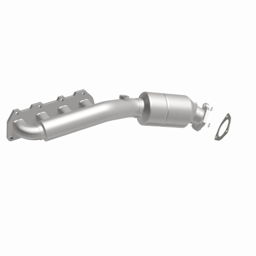 MagnaFlow direct-fit catalytic converter for 2002-2004 VW Passat 4.0L stainless steel CARB compliant 452799