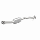 MagnaFlow direct-fit catalytic converter fits 2002-2005 Chevrolet Trailblazer, GMC Envoy, and additional vehicles. Avoid potential exhaust leaks by using the included gaskets to ge