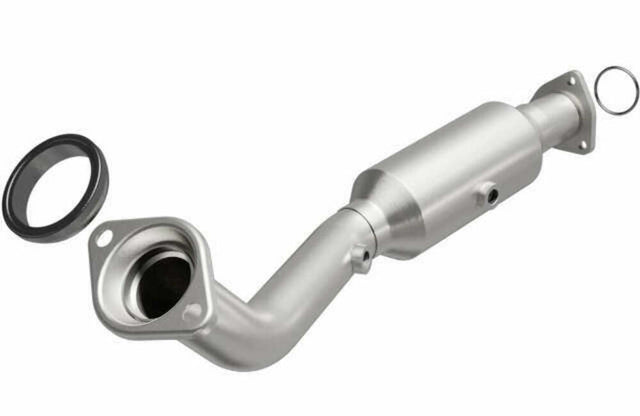 MagnaFlow direct-fit catalytic converter for 2002-2006 Honda CR-V 2.4L stainless steel CARB compliant OBDII 49123