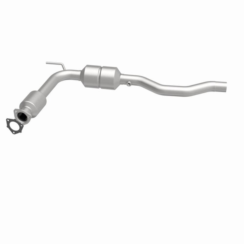 MagnaFlow direct-fit catalytic converter fits 02 Volkswagen Eurovan 2.8L stainless steel Federal EPA compliant OBDII 23181