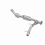 MagnaFlow direct-fit catalytic converter fits 2003-2004 Ford Expedition 4.6L and 2003-2004 Exped passenger side 4.6L passenger side stainless steel CARB compliant 458022
