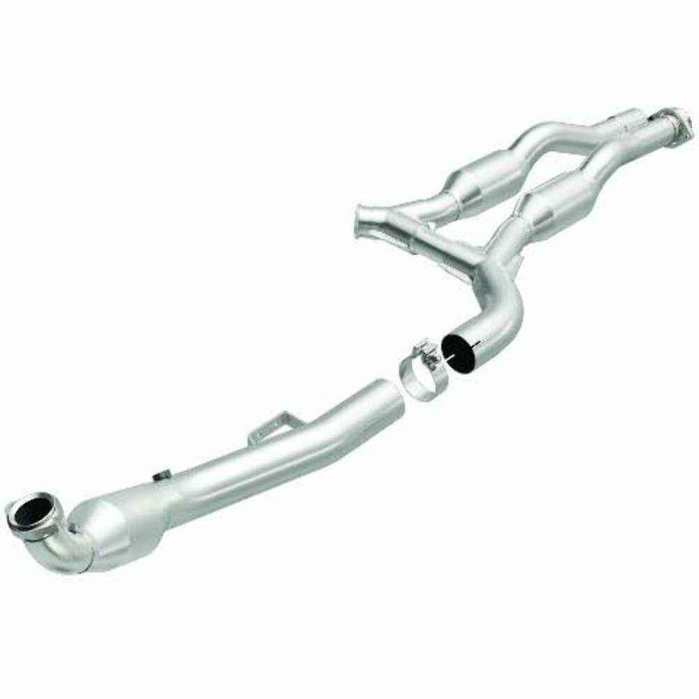 MagnaFlow direct-fit catalytic converter for 2003-2006 Mercedes driver side stainless steel CARB compliant 24334