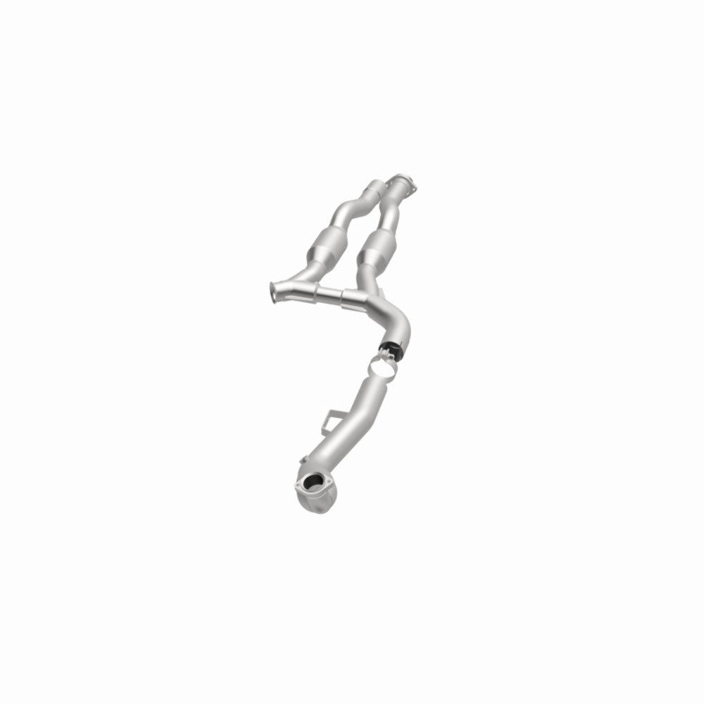 MagnaFlow direct-fit catalytic converter for 2003-2006 Mercedes driver side stainless steel CARB compliant 24334