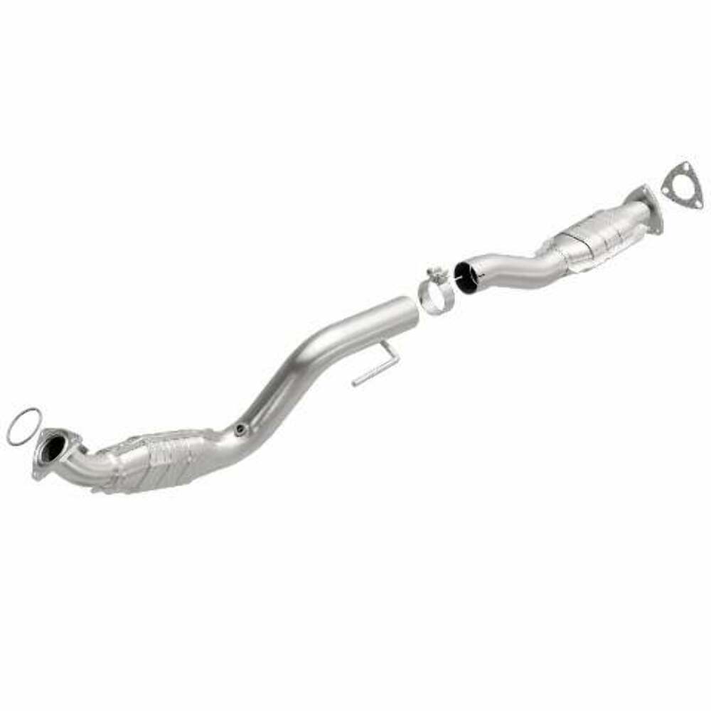 MagnaFlow direct-fit catalytic converter fits 2003-2005 GMC Savana 3500 and GMC Savana 2500 and 2003-2007 GM 2500/3500 passenger side passenger side stainless steel CARB compliant 