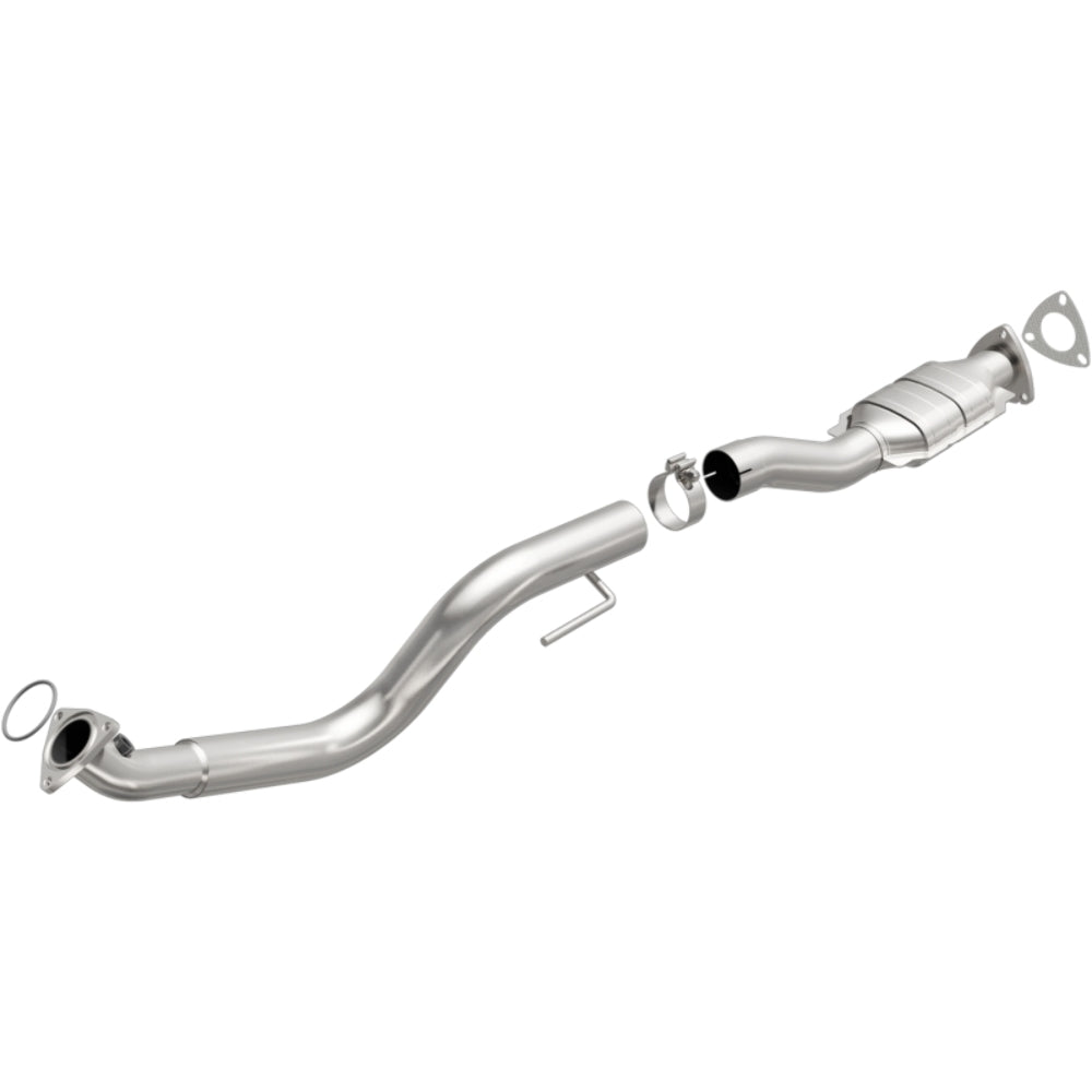 MagnaFlow direct-fit catalytic converter fits 2003-2005 Chevrolet Express 3500, Chevrolet Express 2500, and additional vehicles and 2003-2007 GM 2500/3500 passenger side passenger 