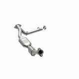 MagnaFlow direct-fit catalytic converter fits 2003-2004 Lincoln Navigator 5.4L and 03 Lincoln Navigator 5.4L stainless steel CARB compliant OBDII 51081