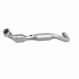 MagnaFlow direct-fit catalytic converter fits 2003-2004 Lincoln Navigator 5.4L and 03 Lincoln Navigator 5.4L stainless steel CARB compliant OBDII 51801
