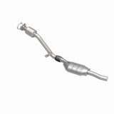 MagnaFlow direct-fit catalytic converter for 2000-2005 VW Passat 2.8L stainless steel CARB compliant 51589