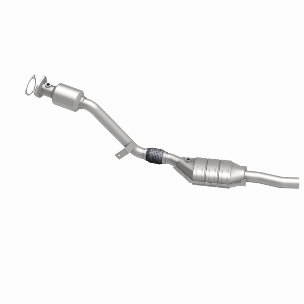 MagnaFlow direct-fit catalytic converter for 2000-2005 VW Passat 2.8L stainless steel CARB compliant 51589