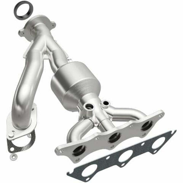 MagnaFlow direct-fit catalytic converter fits 2004-2005 Mitsu Endeavor 3.8L stainless steel Federal EPA compliant OBDII 50723