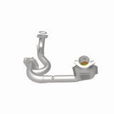 MagnaFlow direct-fit catalytic converter fits 2004-2005 Ford Taurus and Mercury Sable. Avoid potential exhaust leaks by using the included gaskets to get a proper seal and 2004-200