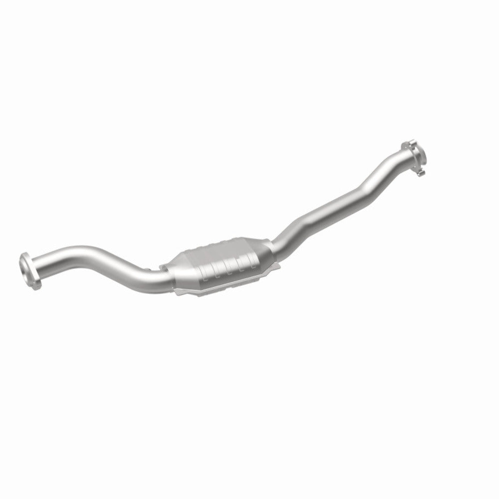 MagnaFlow direct-fit catalytic converter fits 2004-2006 Colorado 2.8/3.5 rr O 2.8 inch inlet 3.5 inch outlet stainless steel CARB compliant OBDII 49611