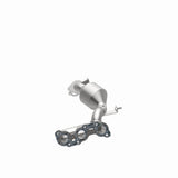 MagnaFlow direct-fit catalytic converter for 2004-2006 Toyota 3.3L stainless steel Federal EPA compliant OBDII 50274