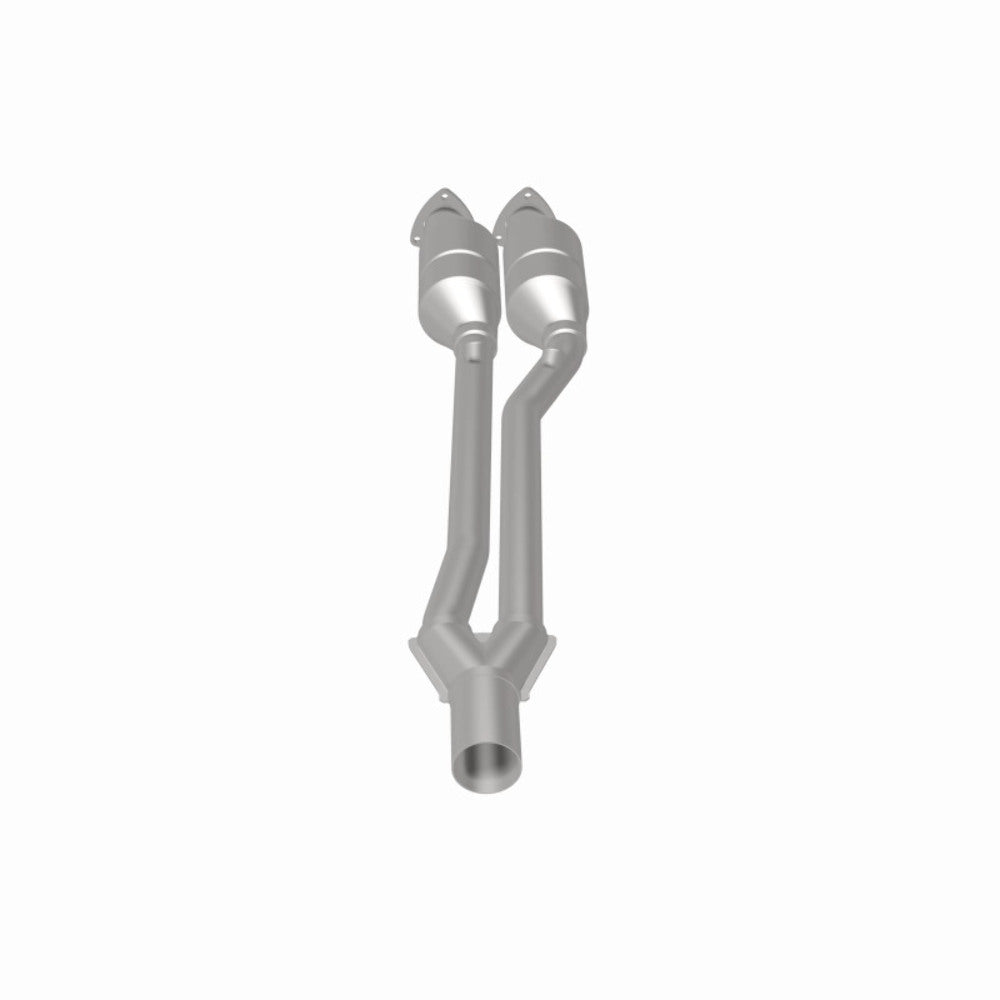MagnaFlow direct-fit catalytic converter fits 2004-2006 Audi TT Quattro 3.2L and 2004 Volkswagen R32 3.2L stainless steel CARB compliant OBDII 49013