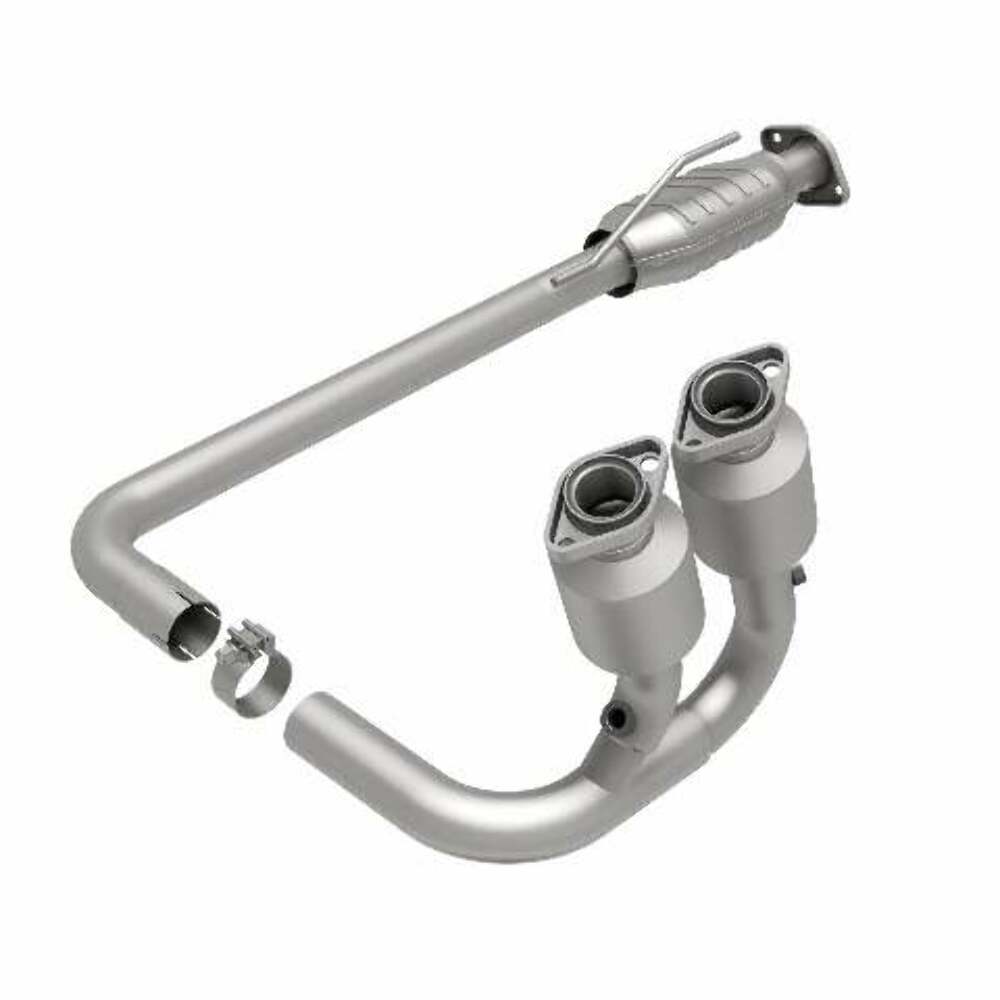 MagnaFlow direct-fit catalytic converter for 2004-2006 Jeep Wrangler 4.0L stainless steel CARB compliant 458027