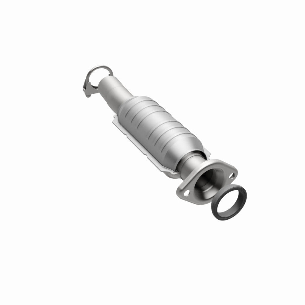 MagnaFlow direct-fit catalytic converter fits 04 Toyota Sienna 3.3L stainless steel Federal EPA compliant OBDII 24158