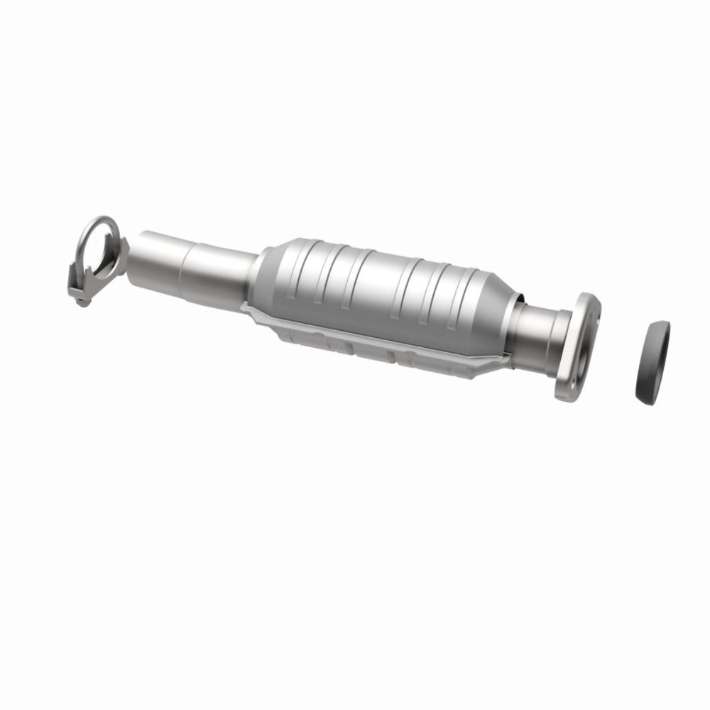 MagnaFlow direct-fit catalytic converter fits 04 Toyota Sienna 3.3L stainless steel Federal EPA compliant OBDII 24158