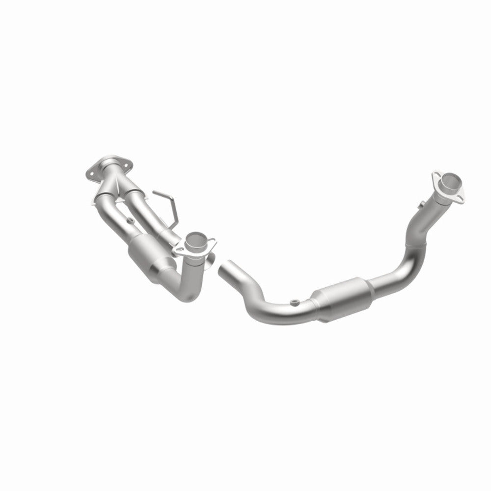 MagnaFlow direct-fit catalytic converter for 2005-2006 Jeep Cherokee 4.7 inch inlet/outlet stainless steel CARB compliant 49686