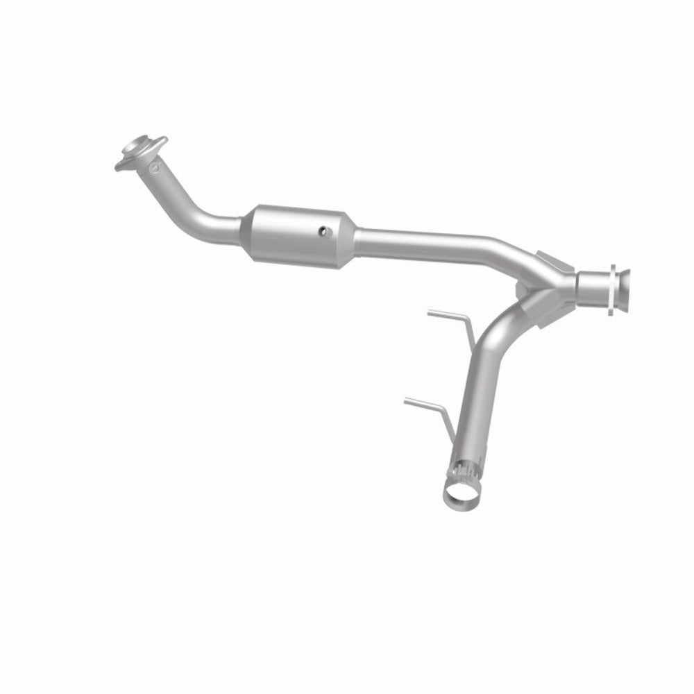MagnaFlow direct-fit catalytic converter fits 2005-2006 Lincoln Navigator 5.4L passenger side 5.4L passenger side stainless steel CARB compliant OBDII 52508