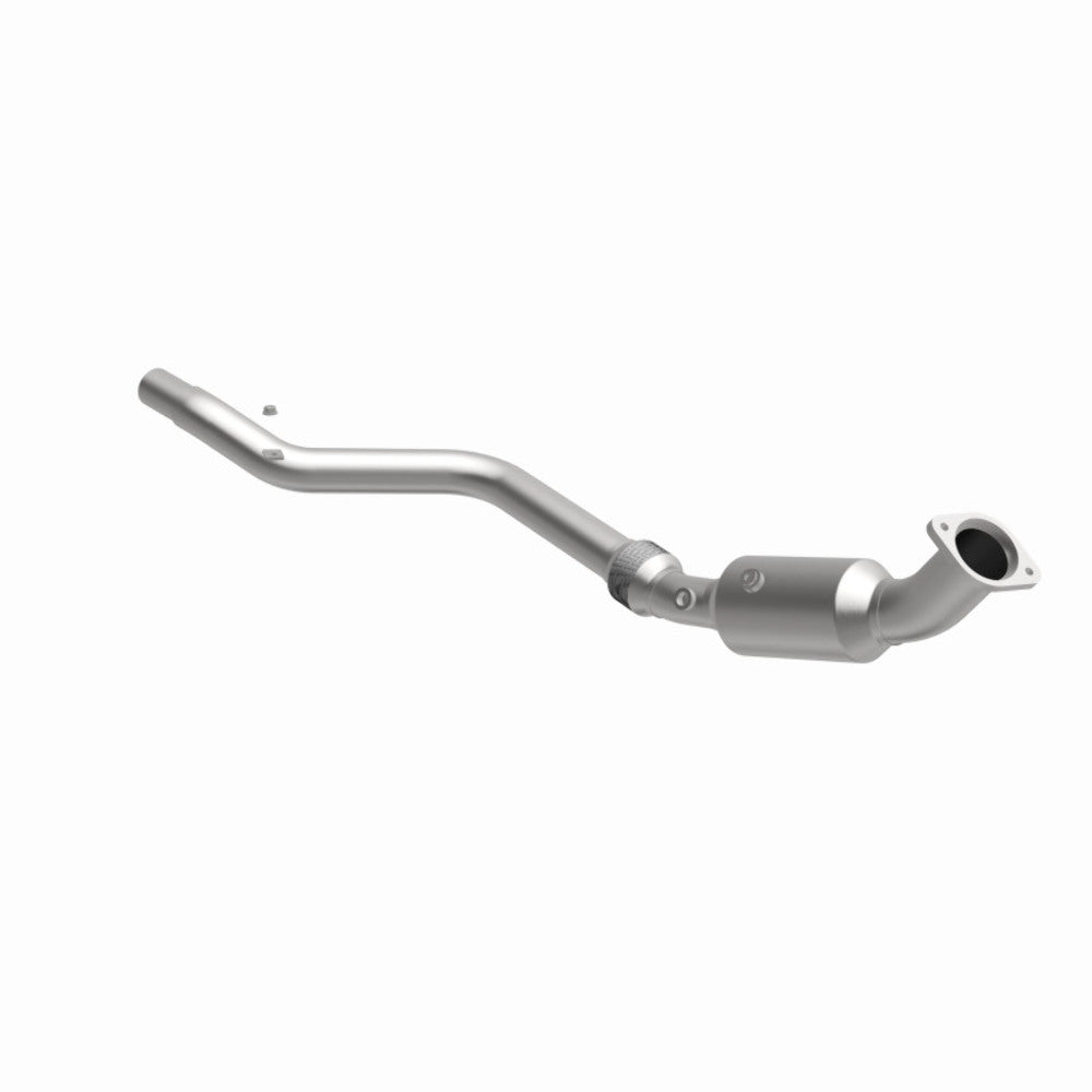 MagnaFlow direct-fit catalytic converter fits 2005-2007 Chrysler 300, 2006-2007 Dodge Charger, and additional vehicles. Hardware is included to eliminate the hassle of working with