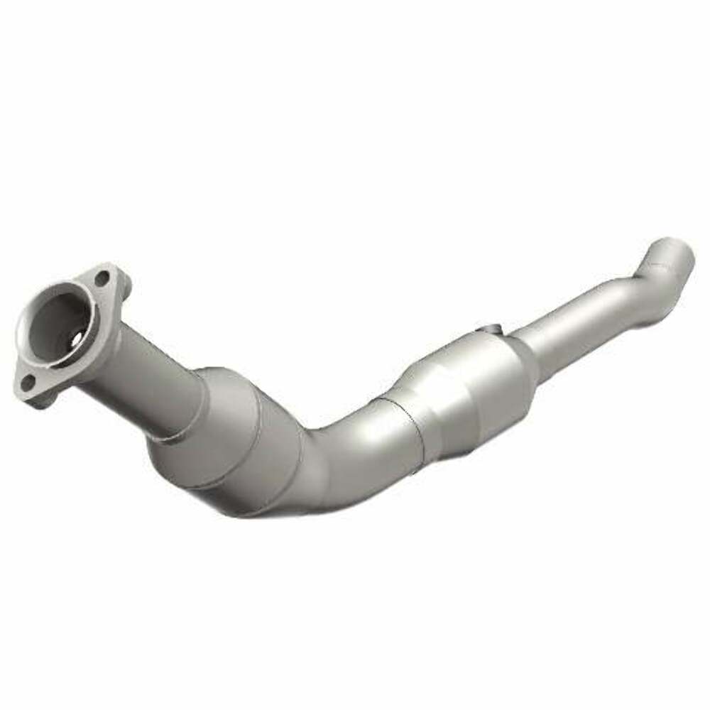 MagnaFlow direct-fit catalytic converter fits 2005-2009 Land Rover LR3 and 2006-2009 Land Rover Range Rover Sport. Hardware is included to eliminate the hassle of working with corr