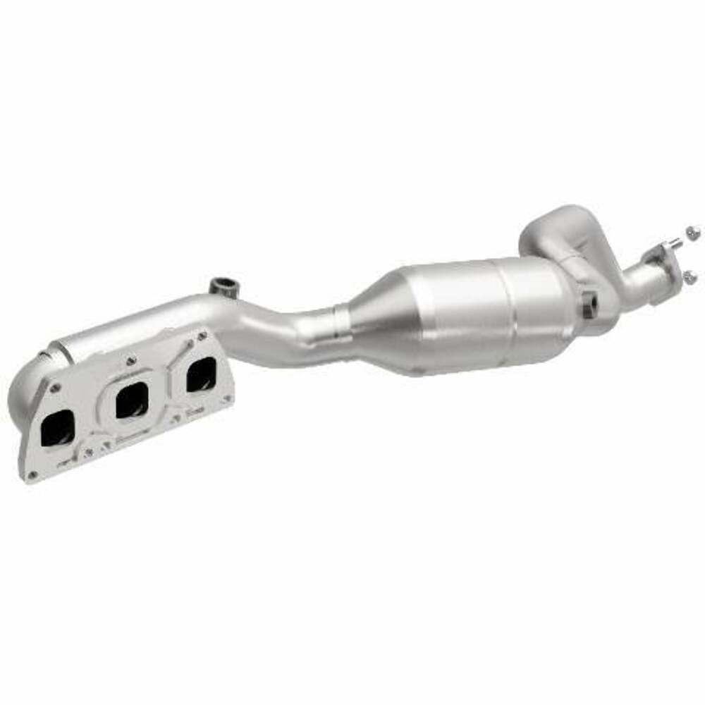 MagnaFlow direct-fit catalytic converter for 2005-2009 Audi 6.0L stainless steel CARB compliant 452798