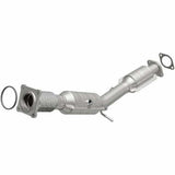 MagnaFlow direct-fit catalytic converter fits 2004-2010 Volvo S40 and 2005-2010 Volvo V50. Avoid potential exhaust leaks by using the included gaskets to get a proper seal and 2005